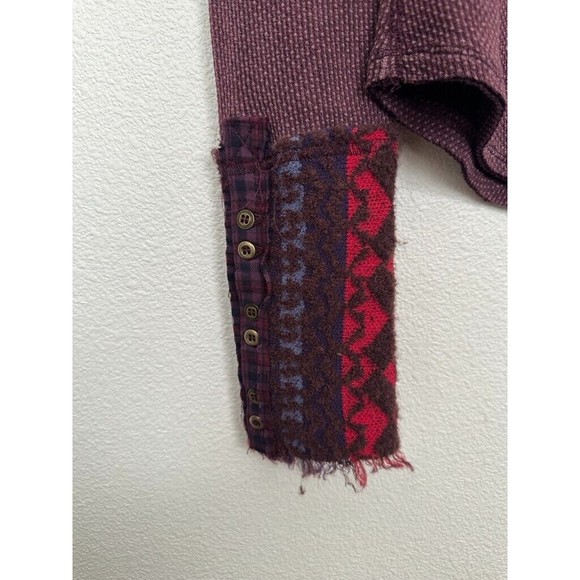 Free People Art School Embroidered V-Neck Thermal Waffle Top Size Medium - Picture 5 of 9
